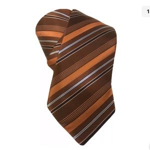 HUGO BOSS NWOT - 100% SILK DIAGONAL STRIPED - TIE